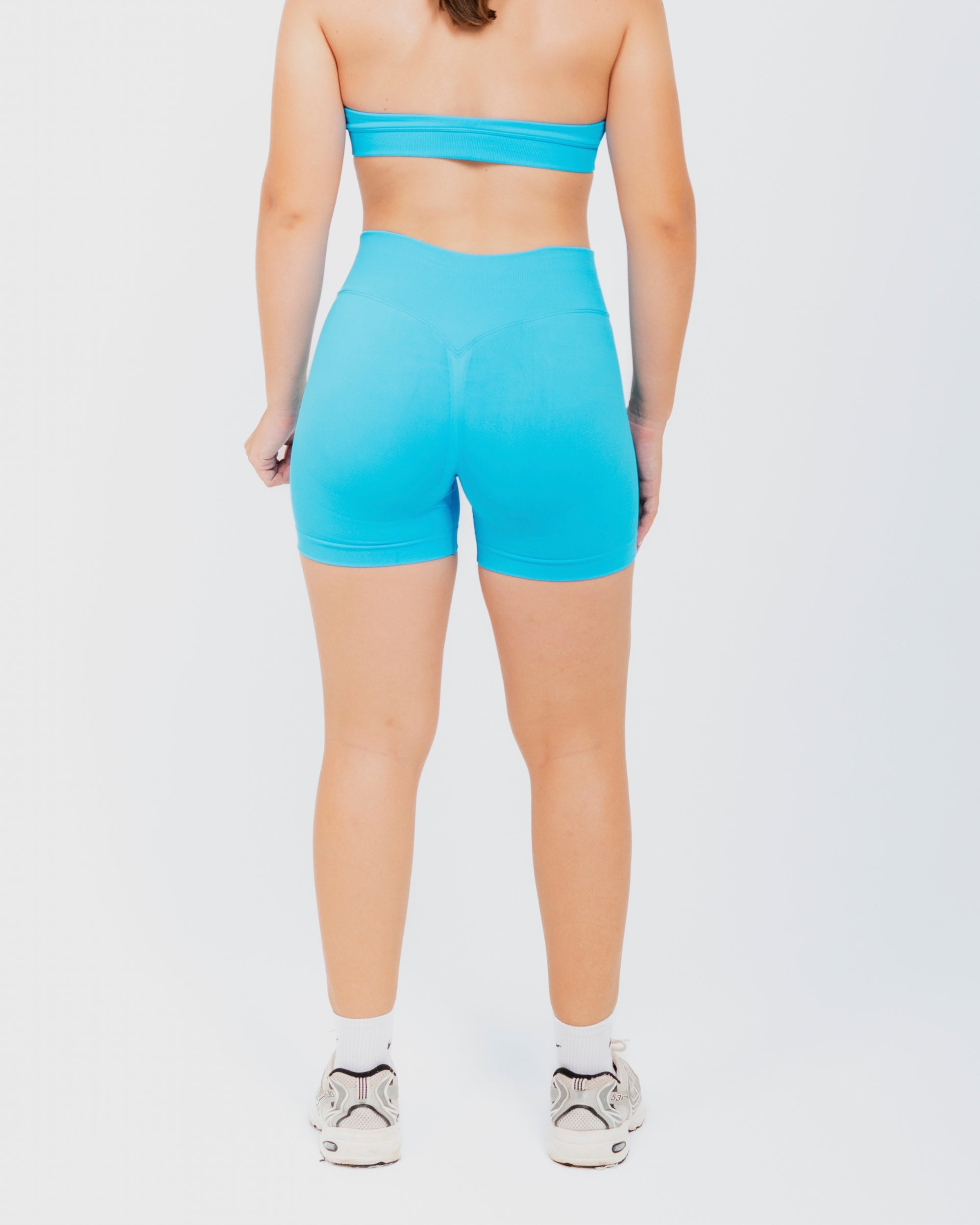 SHORTS PUSH UP BASIC – AZZURRO CIANO